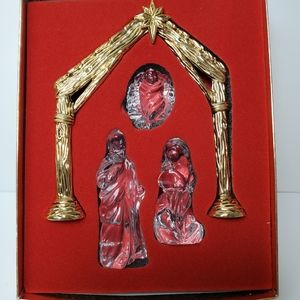 Jorham nativity set four pieces